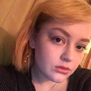 Meet your Posher, Evangeline